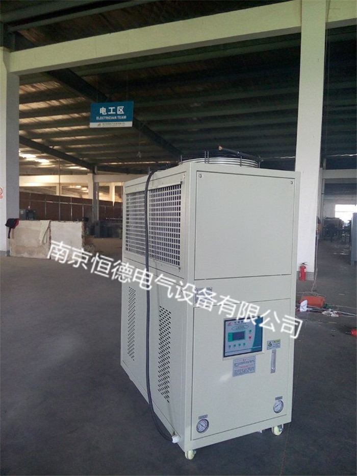 冷水機如何保養(yǎng)與維修
